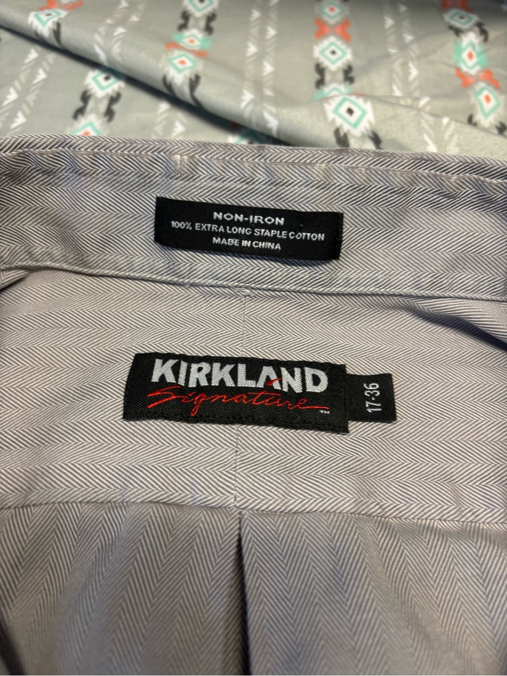 💢Men's Casual Button-Down Shirt in Light Gray - Picture 2 of 2